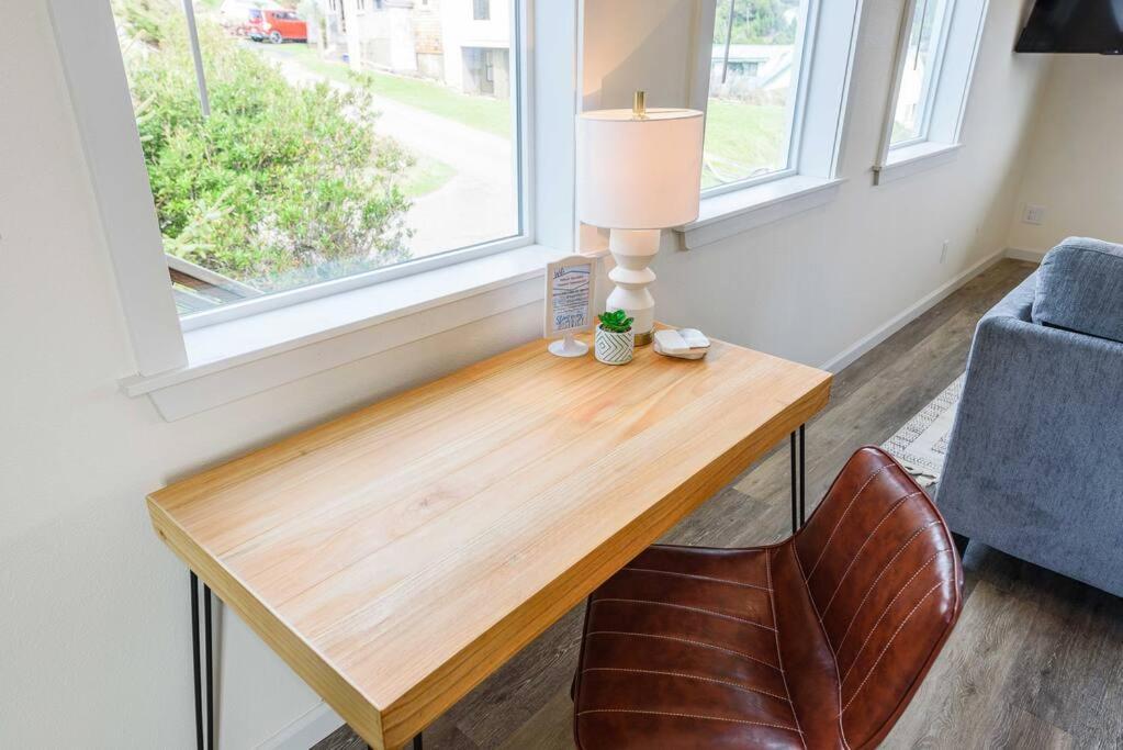 #Stayinmydistrict Oceanview Studio Loft Port Orford Exterior photo