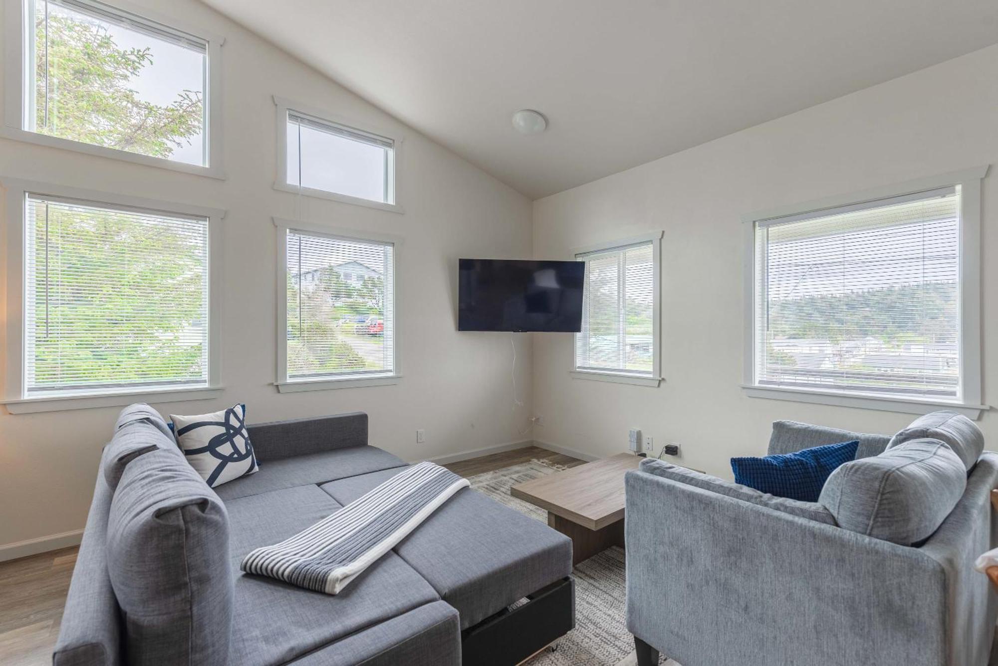 #Stayinmydistrict Oceanview Studio Loft Port Orford Exterior photo